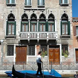 navštívit hotel